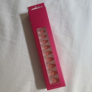 🆕️ tip beauty • crescent moon nails